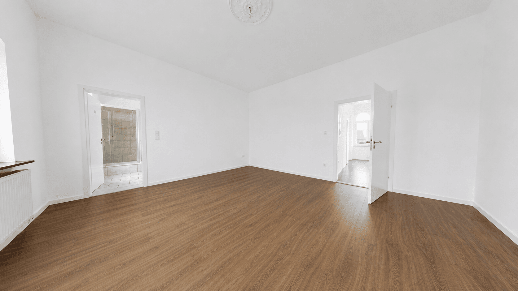Prenájom bytu 5-izbový 117 m², Hildesheimer Straße 17, Nordstemmen, Dolné Sasko Prenájom bytu 5-izbový 117 m², Hildesheimer Straße 17, Nordstemmen, Dolné Sasko