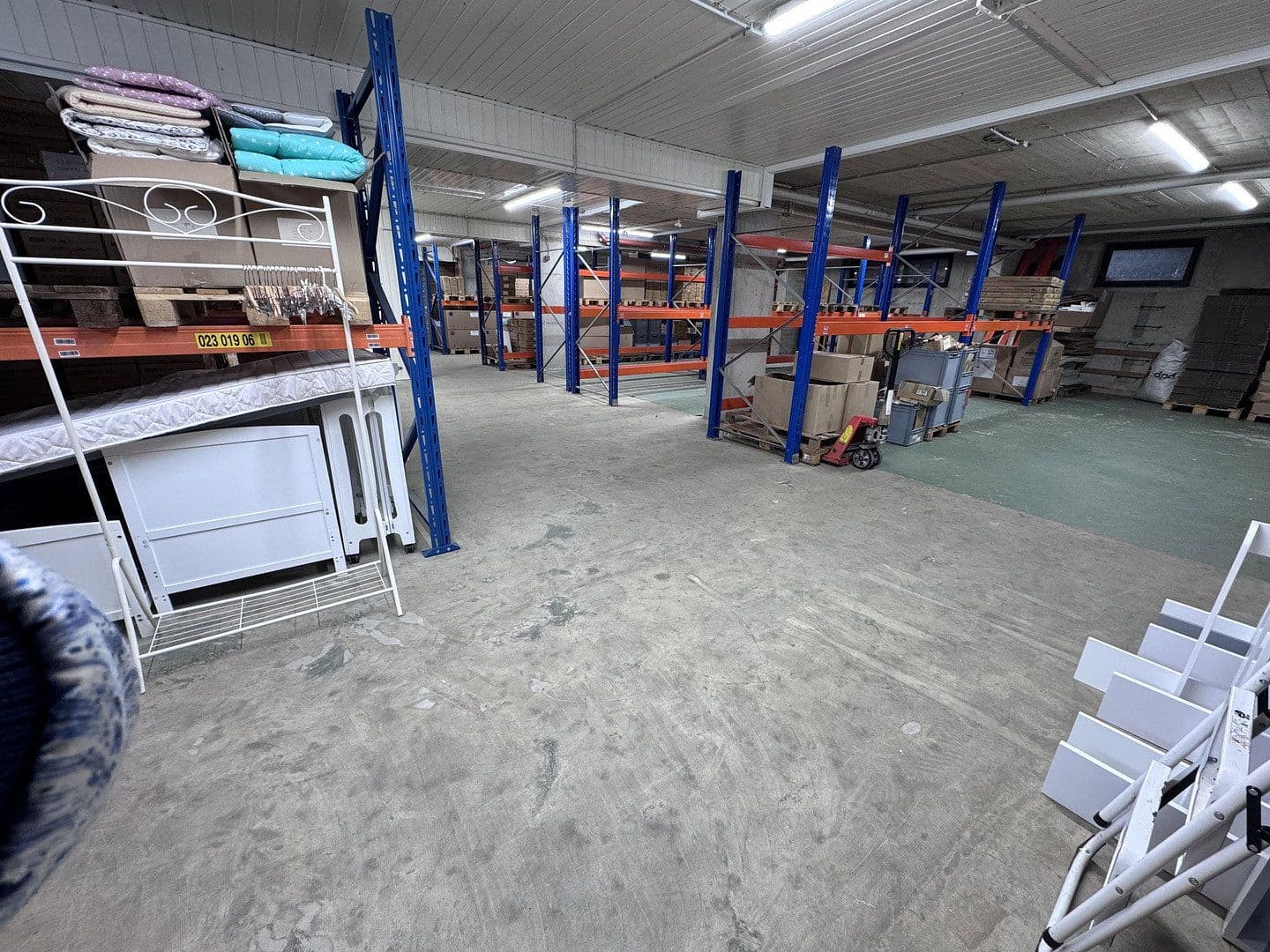 Prenájom nebytového priestoru 400 m², Humboldtstraße, 9-11, Neunkirchen-Seelscheid, Severné Porýnie - Westfálsko Prenájom nebytového priestoru 400 m², Humboldtstraße, 9-11, Neunkirchen-Seelscheid, Severné Porýnie - Westfálsko