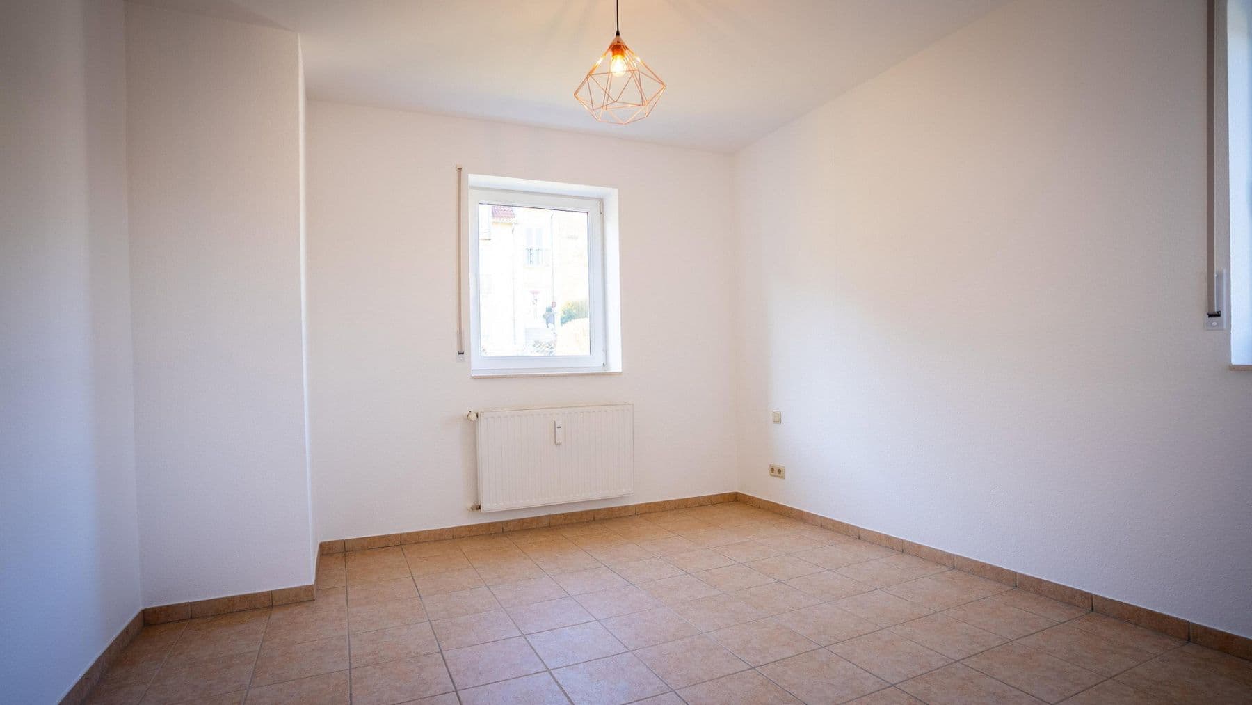 Prenájom bytu 3-izbový 71 m², Echternacherbrück, Porýnie-Falcko Prenájom bytu 3-izbový 71 m², Echternacherbrück, Porýnie-Falcko