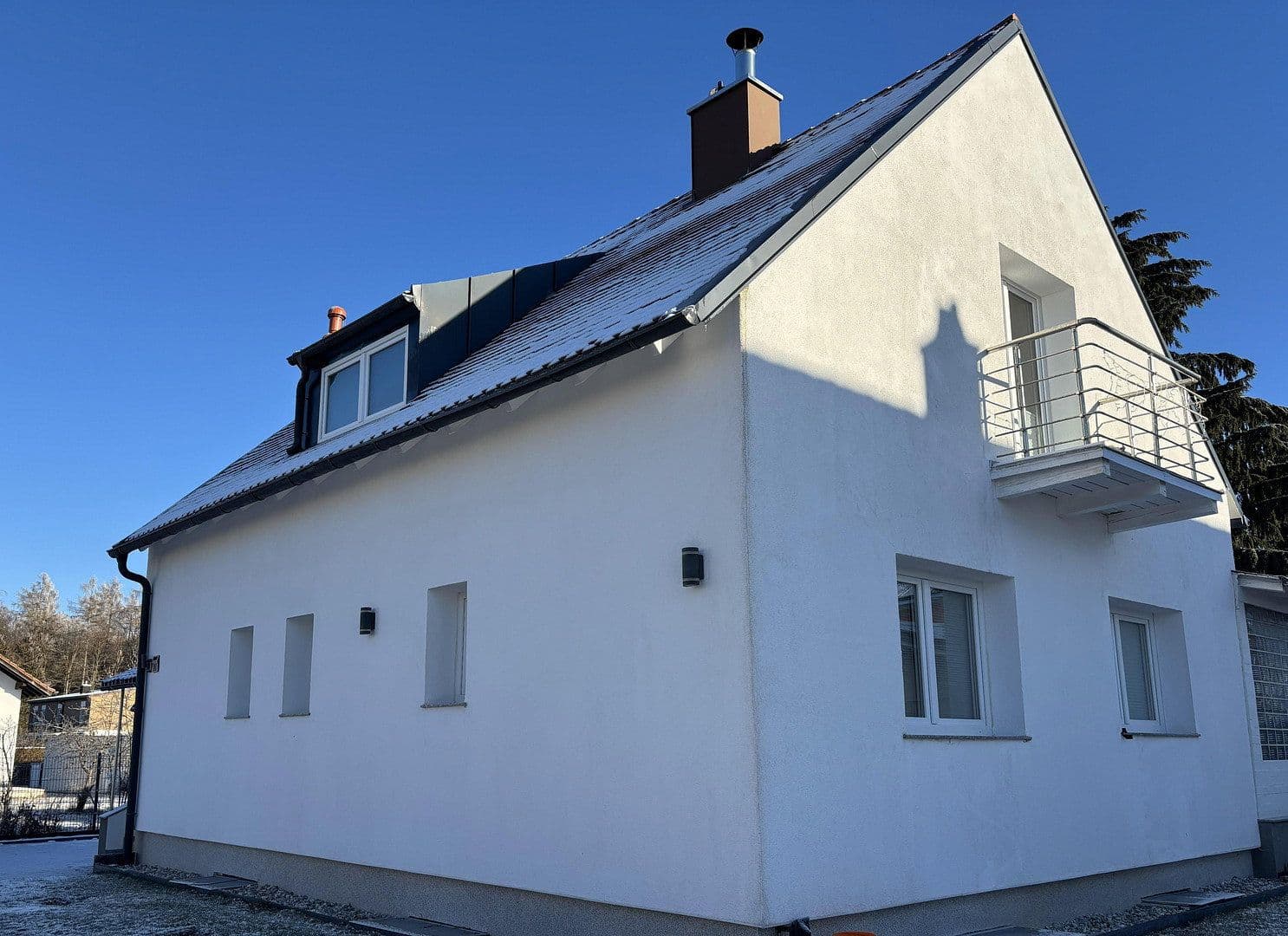 Prenájom domu 135 m², pozemok 500 m², Baierbrunn, Bavorsko Prenájom domu 135 m², pozemok 500 m², Baierbrunn, Bavorsko