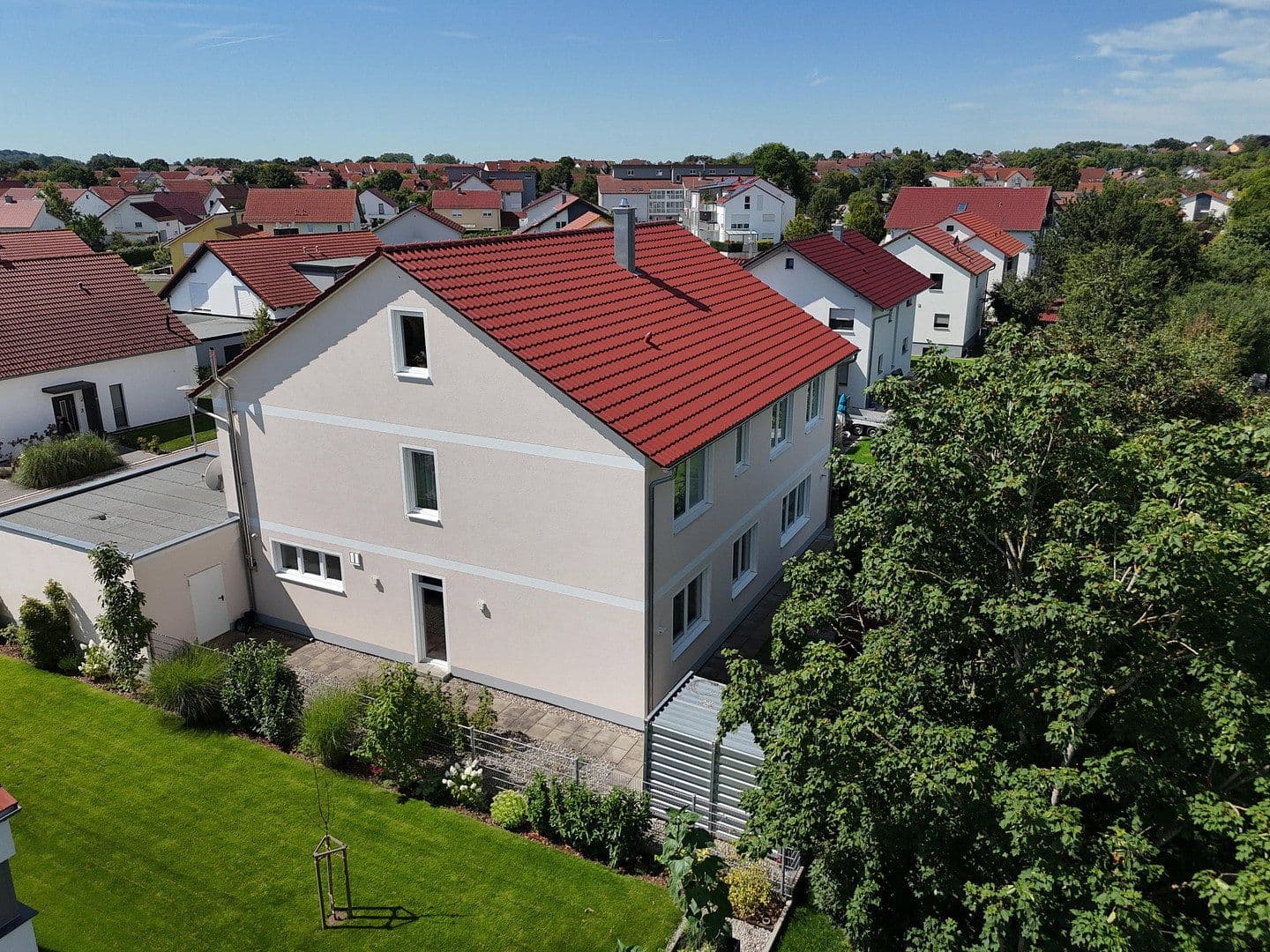 Predaj domu 390 m², pozemok 727 m², Satteldorf, Bádensko-Wurttembersko Predaj domu 390 m², pozemok 727 m², Satteldorf, Bádensko-Wurttembersko