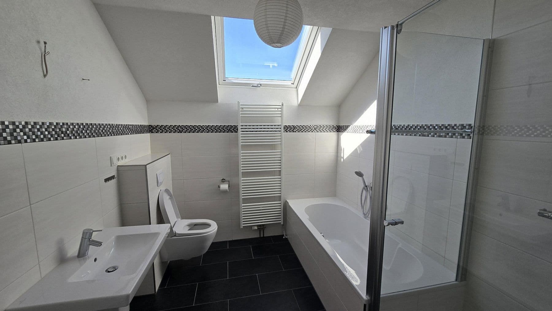 Predaj domu 325 m², pozemok 943 m², Weilburg, Hesensko Predaj domu 325 m², pozemok 943 m², Weilburg, Hesensko