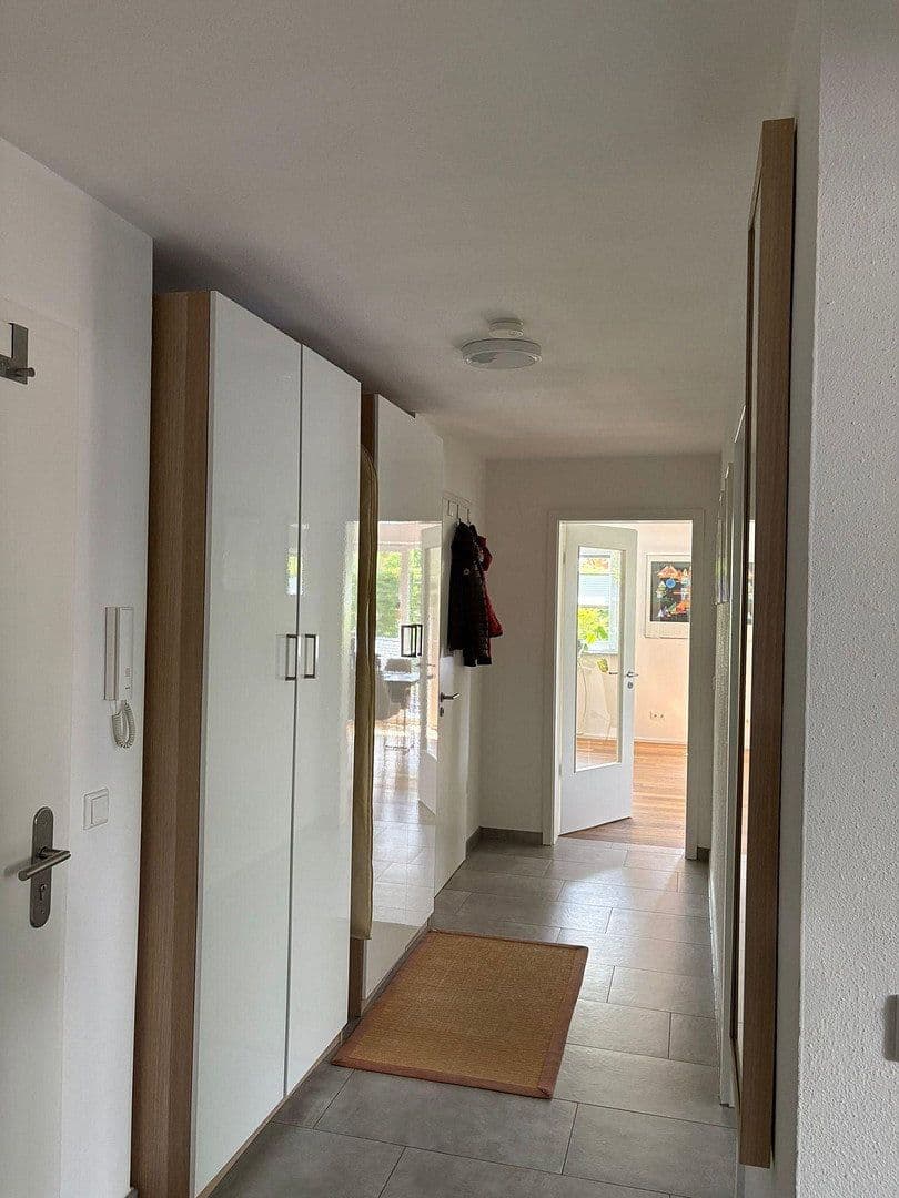 Prenájom bytu 3-izbový 99 m², Niels-Bohr-Str. 8, Garching, Bavorsko Prenájom bytu 3-izbový 99 m², Niels-Bohr-Str. 8, Garching, Bavorsko