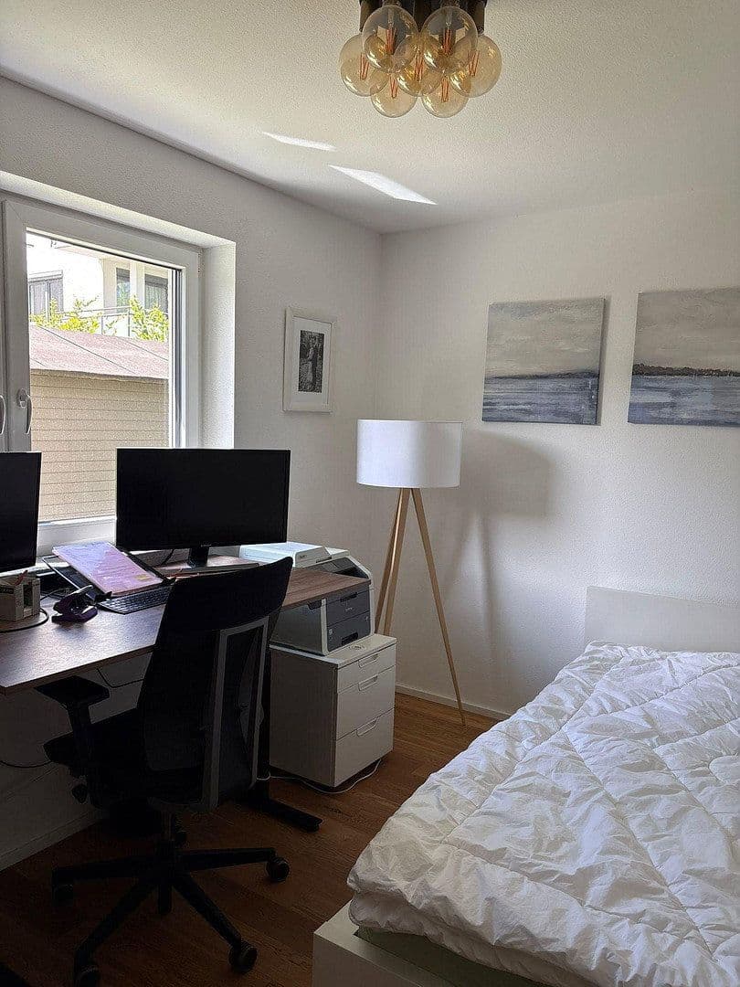 Prenájom bytu 3-izbový 99 m², Niels-Bohr-Str. 8, Garching, Bavorsko Prenájom bytu 3-izbový 99 m², Niels-Bohr-Str. 8, Garching, Bavorsko