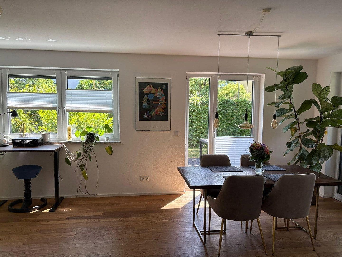 Prenájom bytu 3-izbový 99 m², Niels-Bohr-Str. 8, Garching, Bavorsko Prenájom bytu 3-izbový 99 m², Niels-Bohr-Str. 8, Garching, Bavorsko
