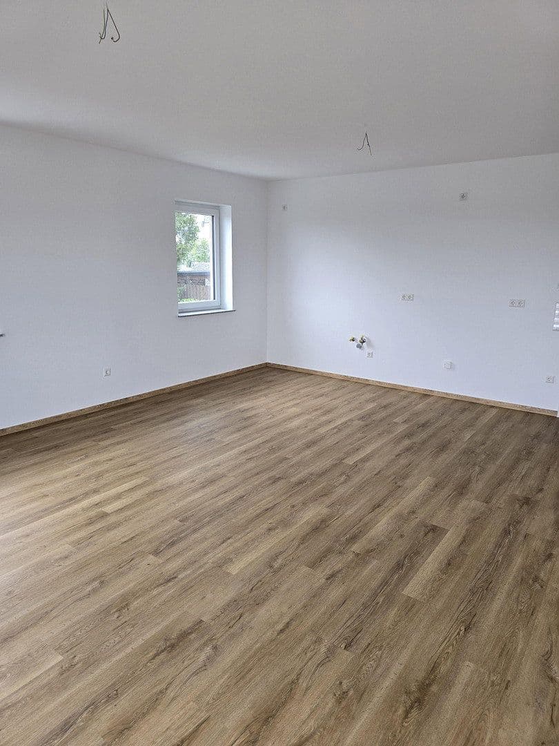 Prenájom bytu 3-izbový 95 m², Buchenstraße 14, Emmelshausen, Porýnie-Falcko Prenájom bytu 3-izbový 95 m², Buchenstraße 14, Emmelshausen, Porýnie-Falcko