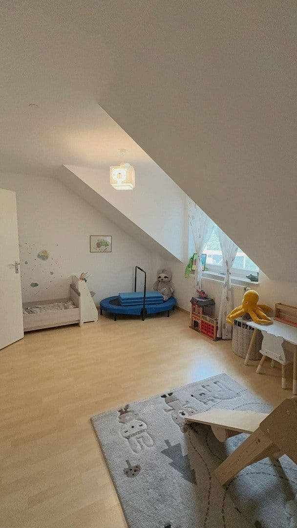 Prenájom domu 95 m², pozemok 151 m², Jahnstraße 13b, Jugenheim in Rheinhessen, Porýnie-Falcko Prenájom domu 95 m², pozemok 151 m², Jahnstraße 13b, Jugenheim in Rheinhessen, Porýnie-Falcko