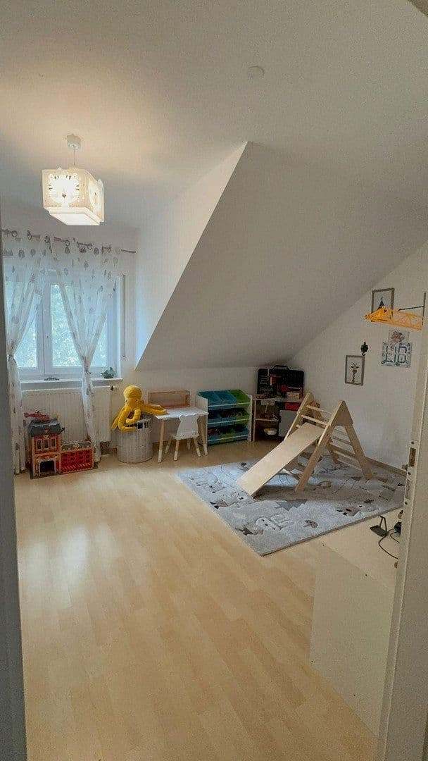 Prenájom domu 95 m², pozemok 151 m², Jahnstraße 13b, Jugenheim in Rheinhessen, Porýnie-Falcko Prenájom domu 95 m², pozemok 151 m², Jahnstraße 13b, Jugenheim in Rheinhessen, Porýnie-Falcko