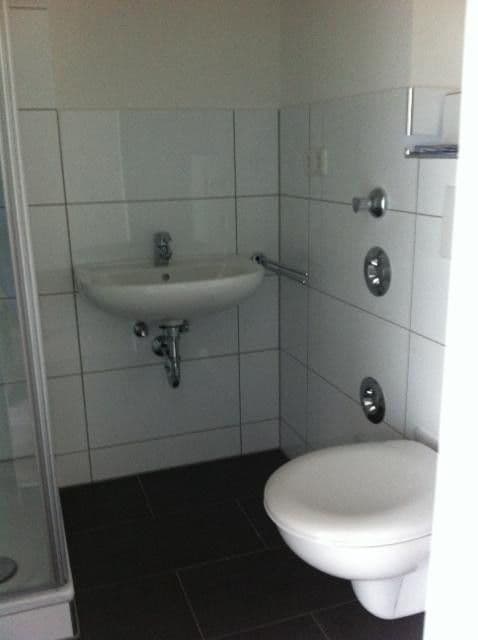 Prenájom bytu 1-izbový 56 m², Grunerstr. 70, Düsseldorf, Severné Porýnie - Westfálsko Prenájom bytu 1-izbový 56 m², Grunerstr. 70, Düsseldorf, Severné Porýnie - Westfálsko