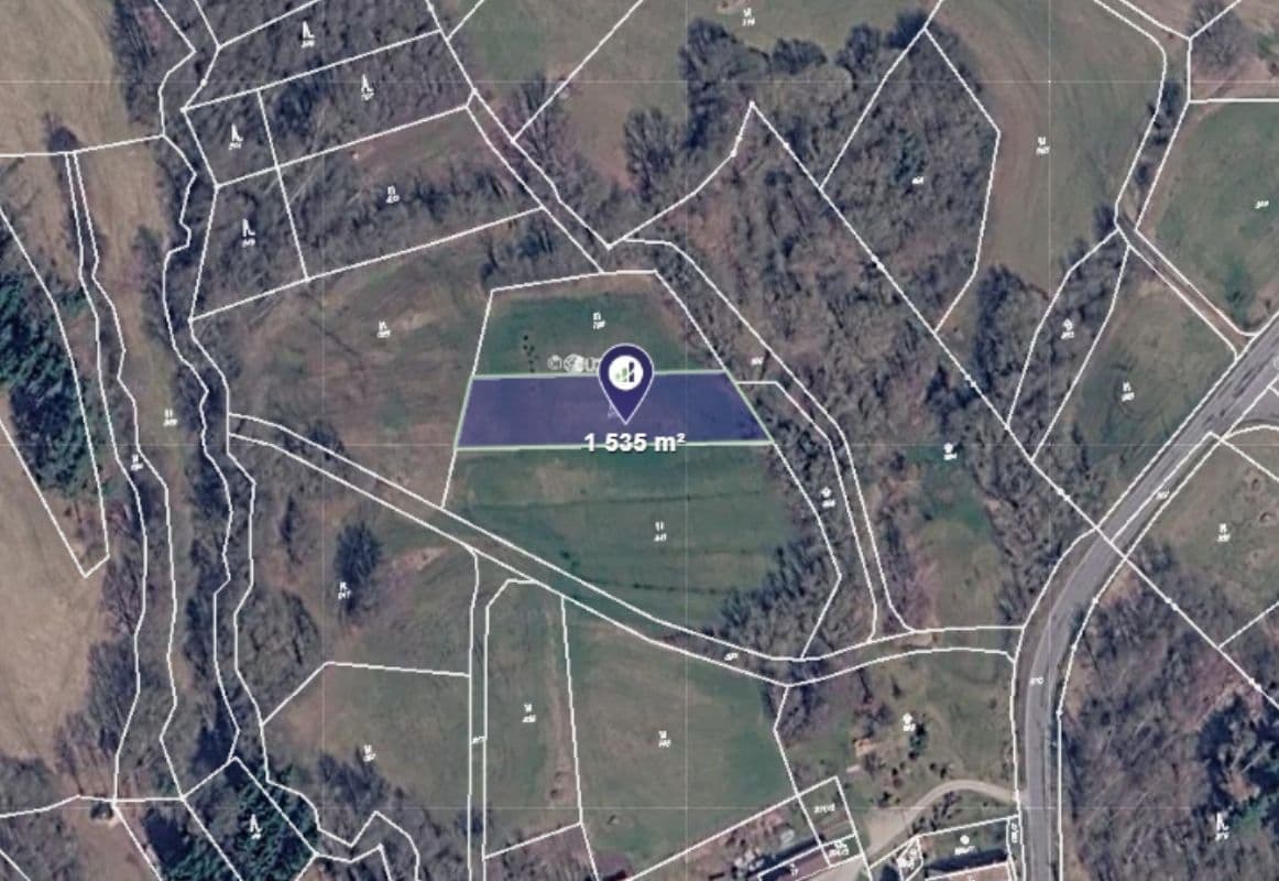 Predaj pozemku 1.535 m², Petrovice, Středočeský kraj Predaj pozemku 1.535 m², Petrovice, Středočeský kraj