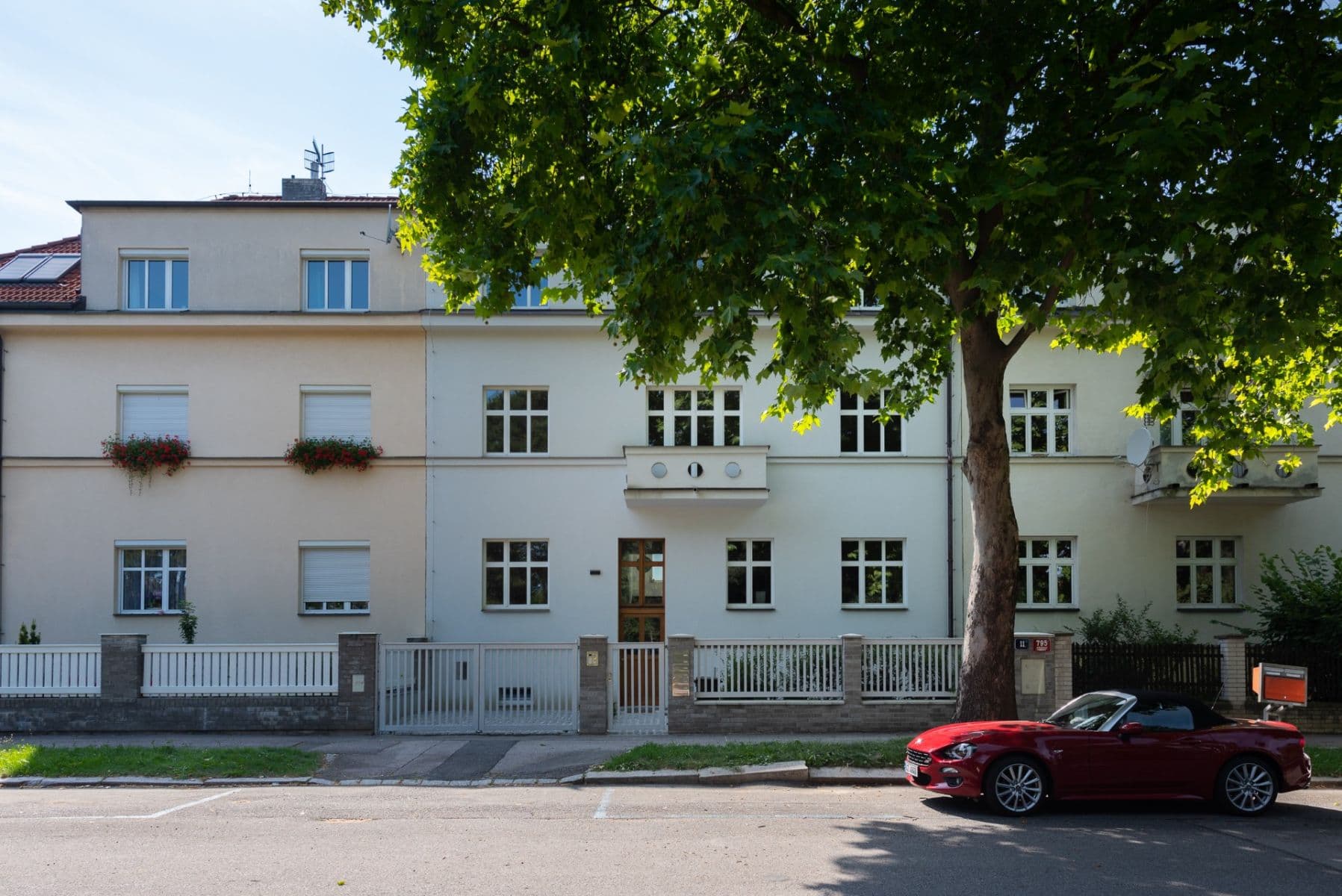 Prenájom bytu 2-izbový 40 m², náměstí Před Bateriemi, Praha, Praha Prenájom bytu 2-izbový 40 m², náměstí Před Bateriemi, Praha, Praha