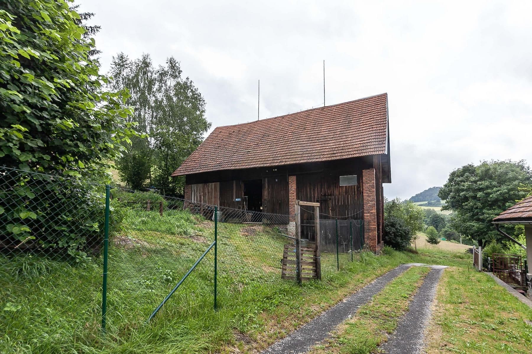 Predaj pozemku 4.517 m², Slaná, Liberecký kraj Predaj pozemku 4.517 m², Slaná, Liberecký kraj