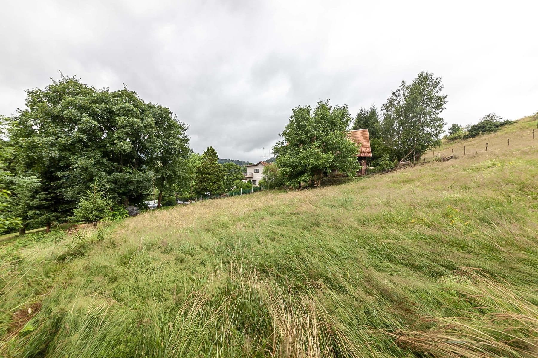 Predaj pozemku 4.517 m², Slaná, Liberecký kraj Predaj pozemku 4.517 m², Slaná, Liberecký kraj