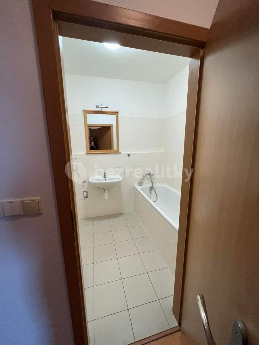 Predaj bytu 3-izbový 72 m², Na Slatince, Praha, Praha Predaj bytu 3-izbový 72 m², Na Slatince, Praha, Praha