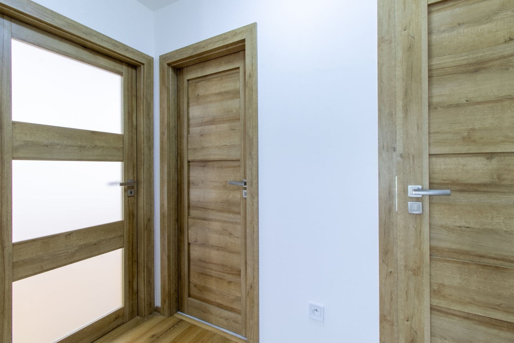 Prenájom bytu 3-izbový 65 m², Frýdlantská, Praha, Praha Prenájom bytu 3-izbový 65 m², Frýdlantská, Praha, Praha