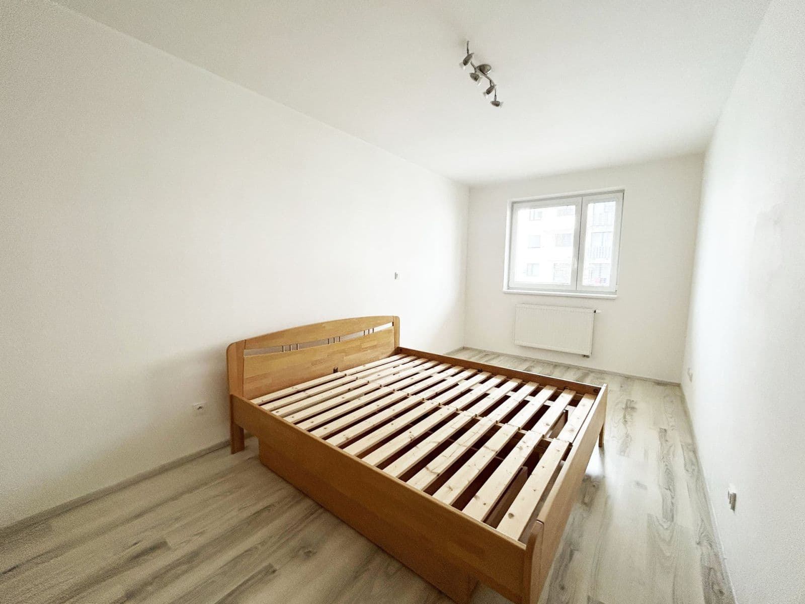 Prenájom bytu 2-izbový 51 m², Vrchlického, Poděbrady, Středočeský kraj Prenájom bytu 2-izbový 51 m², Vrchlického, Poděbrady, Středočeský kraj