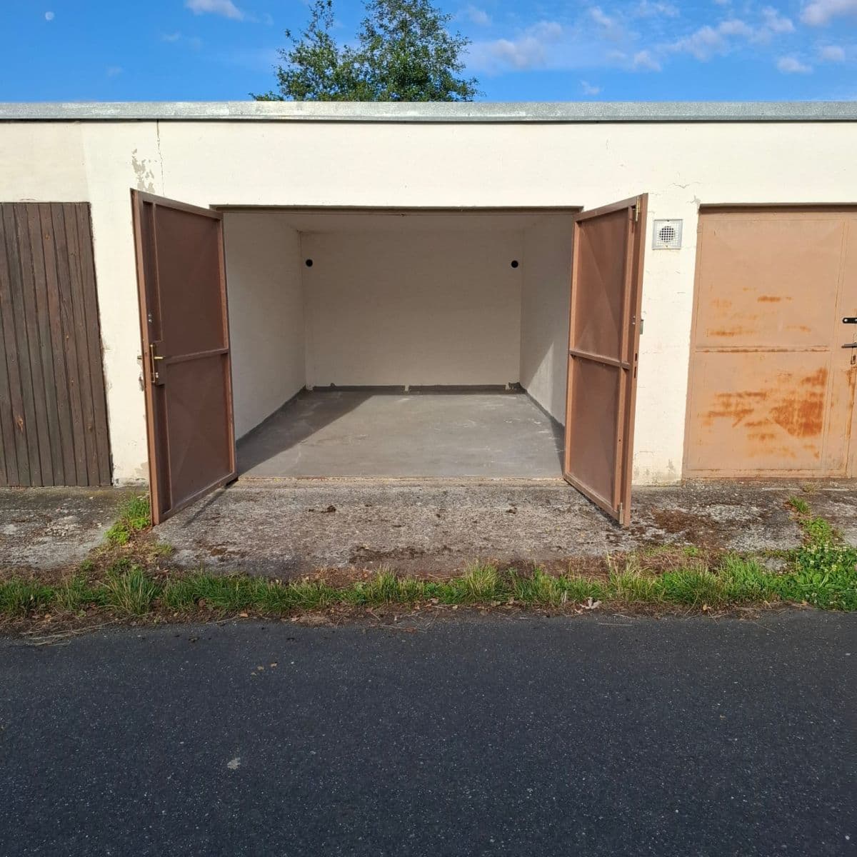 Predaj garáže 18 m², Janovice nad Úhlavou, Plzeňský kraj Predaj garáže 18 m², Janovice nad Úhlavou, Plzeňský kraj