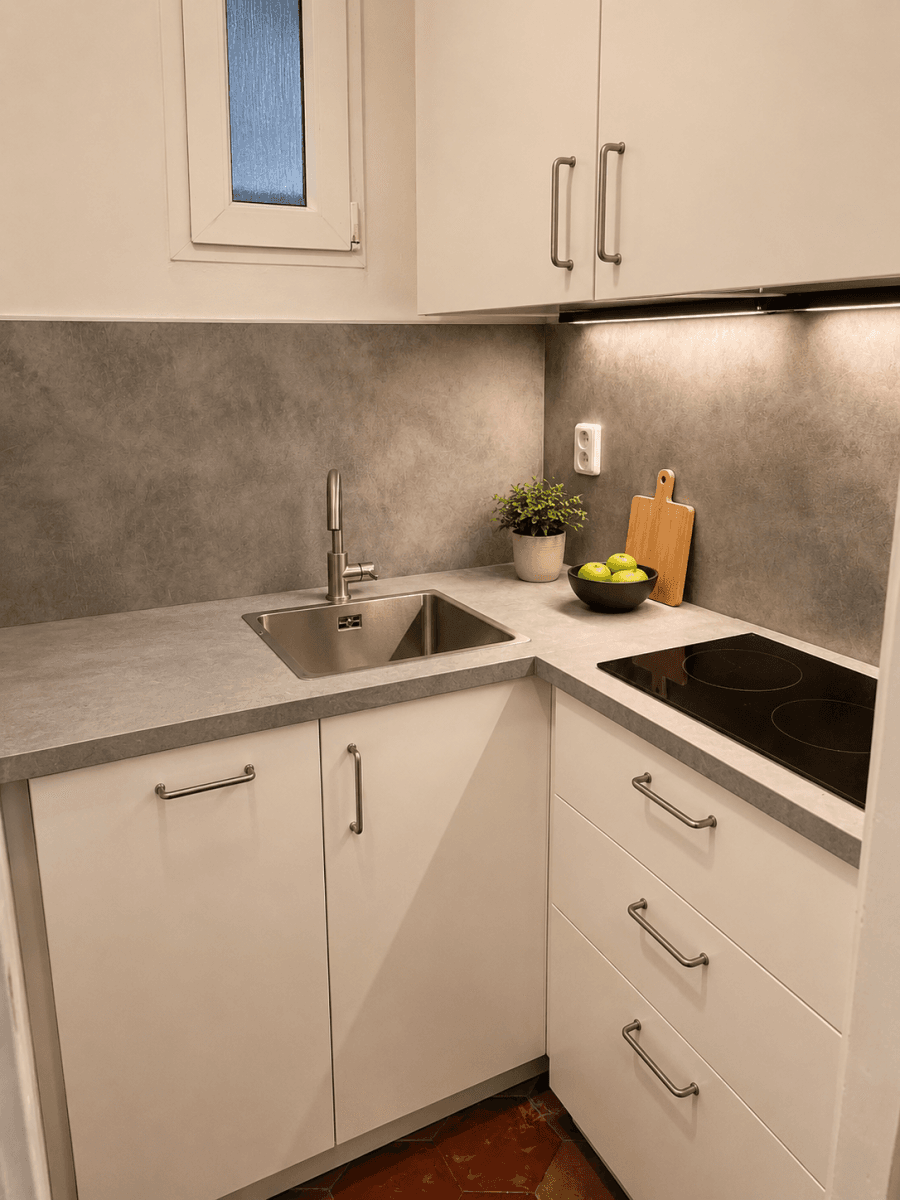 Prenájom bytu 2-izbový 56 m², Lužická, Praha, Praha Prenájom bytu 2-izbový 56 m², Lužická, Praha, Praha