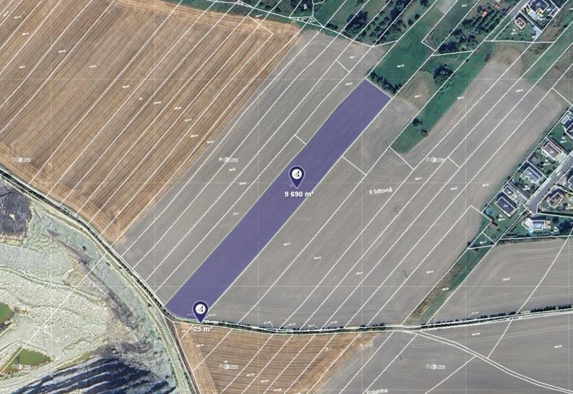 Predaj pozemku 104.695 m², Rynholec, Středočeský kraj Predaj pozemku 104.695 m², Rynholec, Středočeský kraj