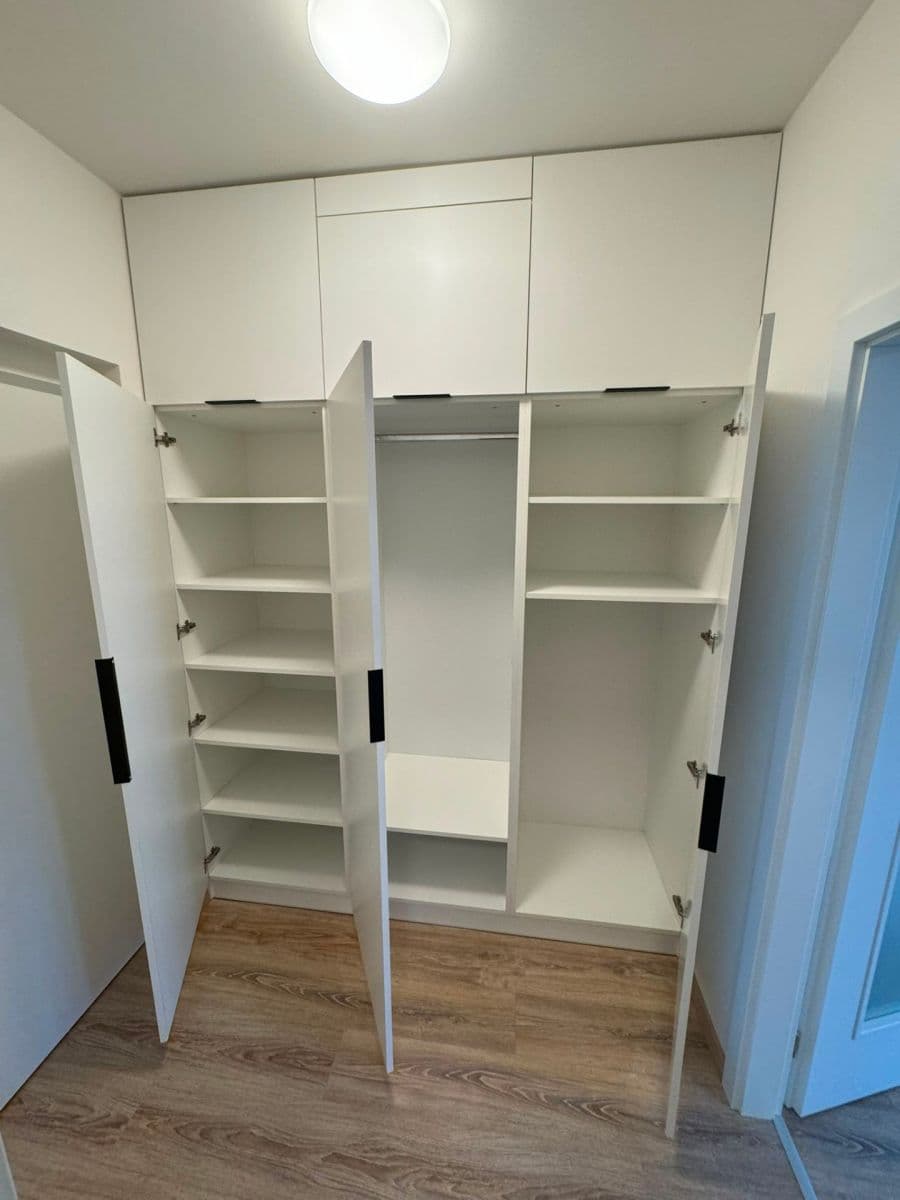 Prenájom bytu 1-izbový 33 m², Sedlářova, Praha, Praha Prenájom bytu 1-izbový 33 m², Sedlářova, Praha, Praha