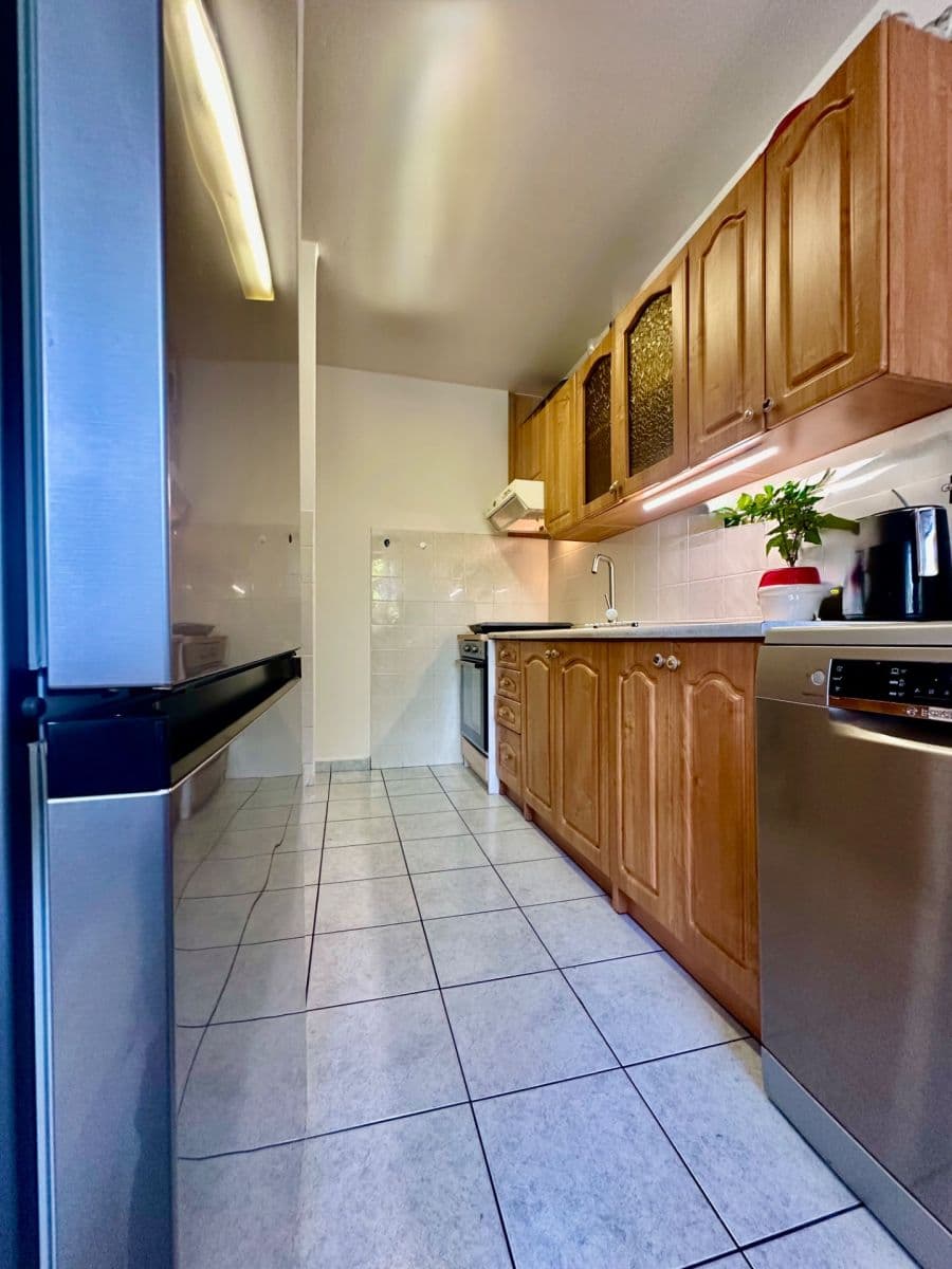 Predaj bytu 3-izbový 75 m², Brdičkova, Praha, Praha Predaj bytu 3-izbový 75 m², Brdičkova, Praha, Praha