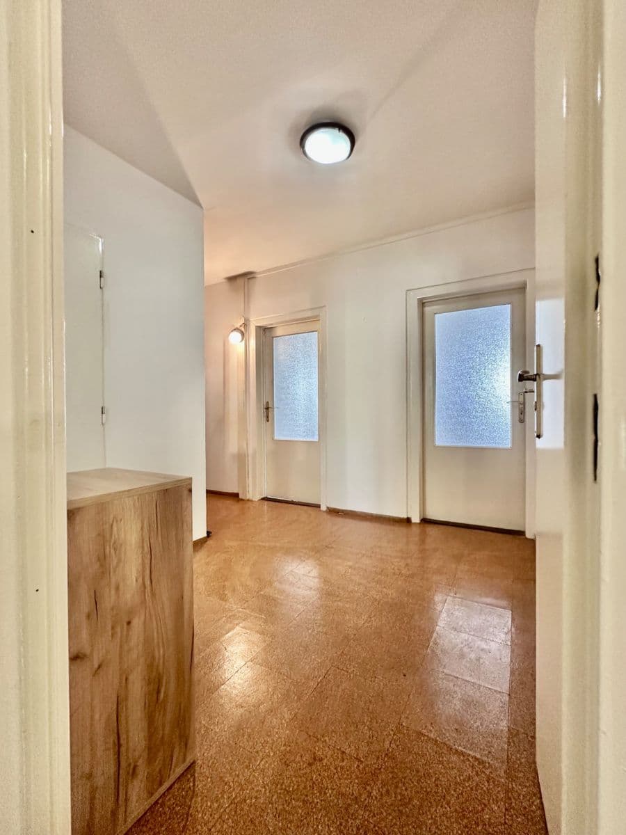 Predaj bytu 3-izbový 75 m², Brdičkova, Praha, Praha Predaj bytu 3-izbový 75 m², Brdičkova, Praha, Praha