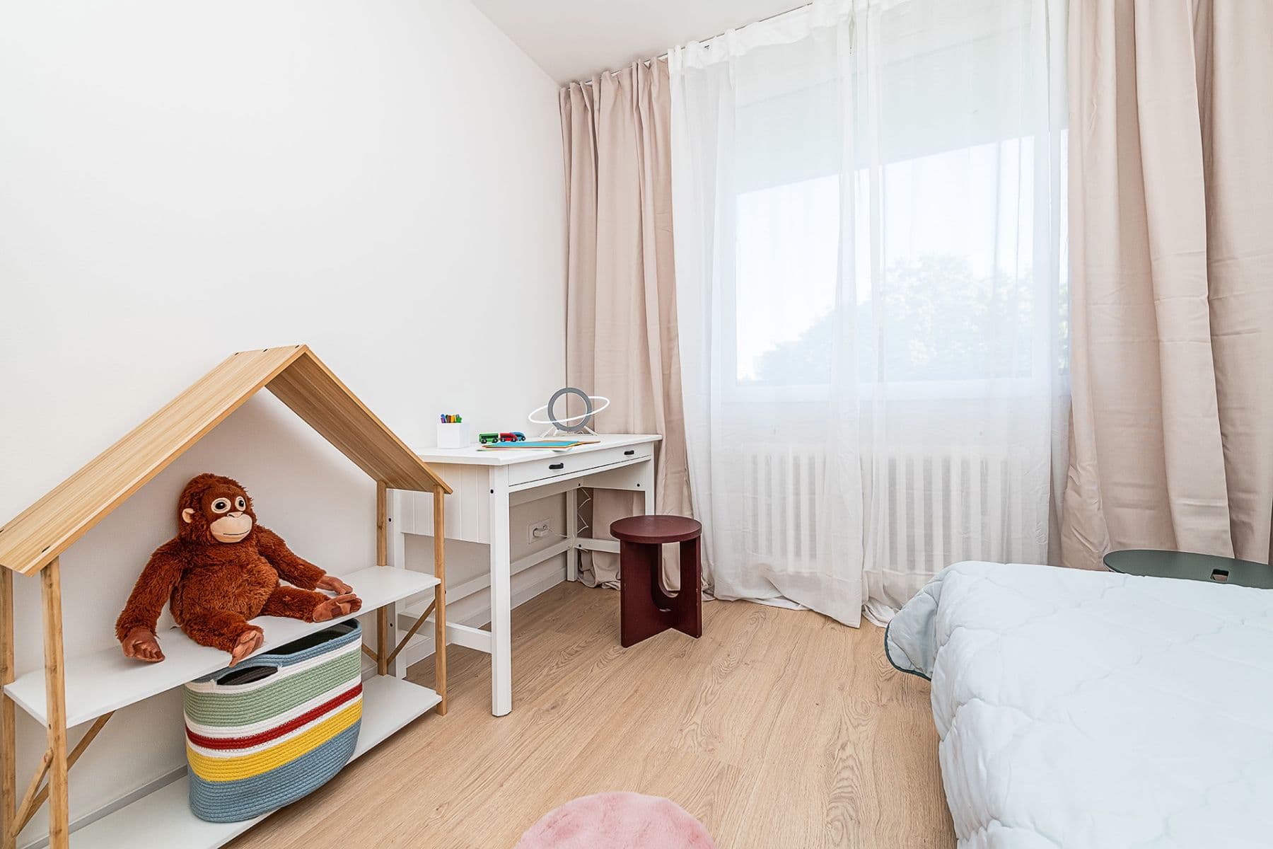 Predaj bytu 4-izbový 70 m², Pod Strání, Praha, Praha Predaj bytu 4-izbový 70 m², Pod Strání, Praha, Praha