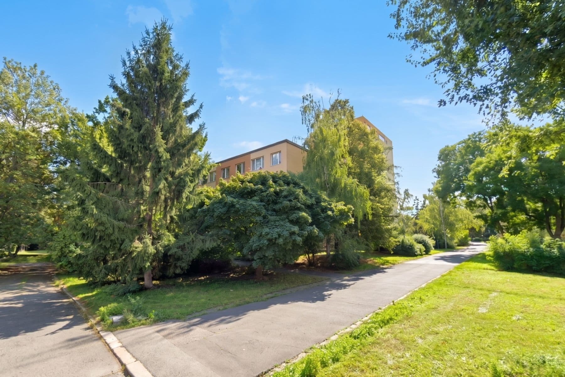 Predaj bytu 4-izbový 70 m², Pod Strání, Praha, Praha Predaj bytu 4-izbový 70 m², Pod Strání, Praha, Praha