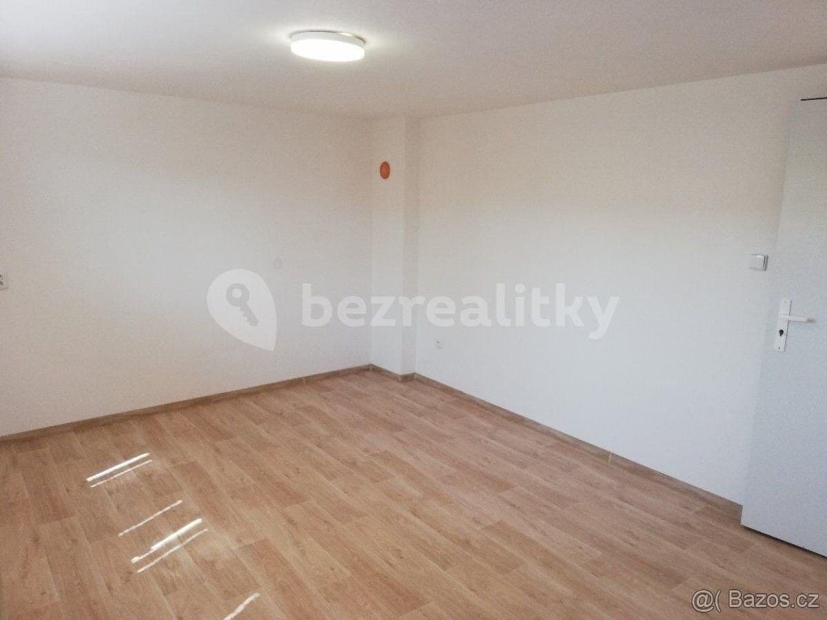 Prenájom bytu 1-izbový 40 m², Stráň, Luhačovice, Zlínský kraj Prenájom bytu 1-izbový 40 m², Stráň, Luhačovice, Zlínský kraj