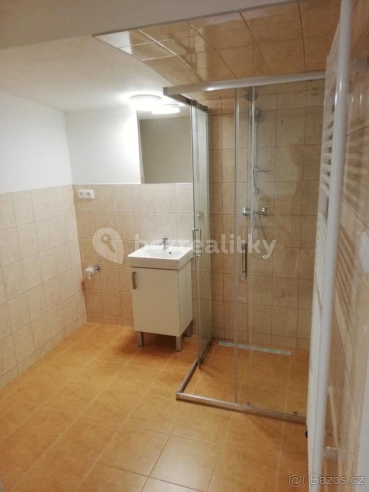 Prenájom bytu 1-izbový 40 m², Stráň, Luhačovice, Zlínský kraj Prenájom bytu 1-izbový 40 m², Stráň, Luhačovice, Zlínský kraj