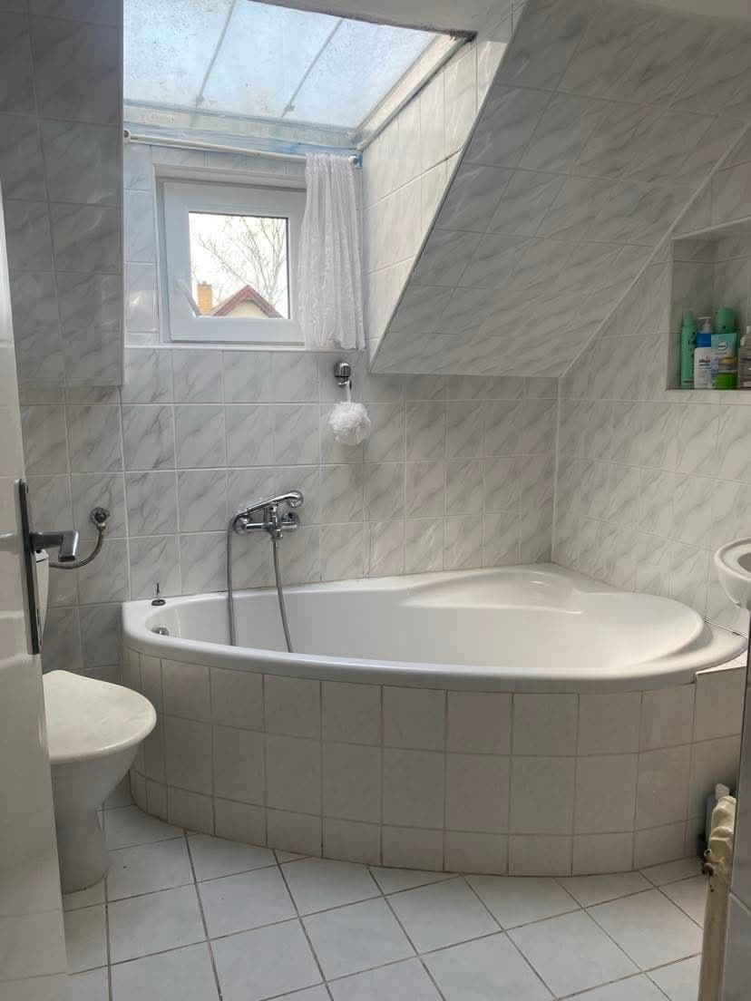 Prenájom domu 210 m², pozemok 1.018 m², Nová Ves u Světlé, Kraj Vysočina Prenájom domu 210 m², pozemok 1.018 m², Nová Ves u Světlé, Kraj Vysočina