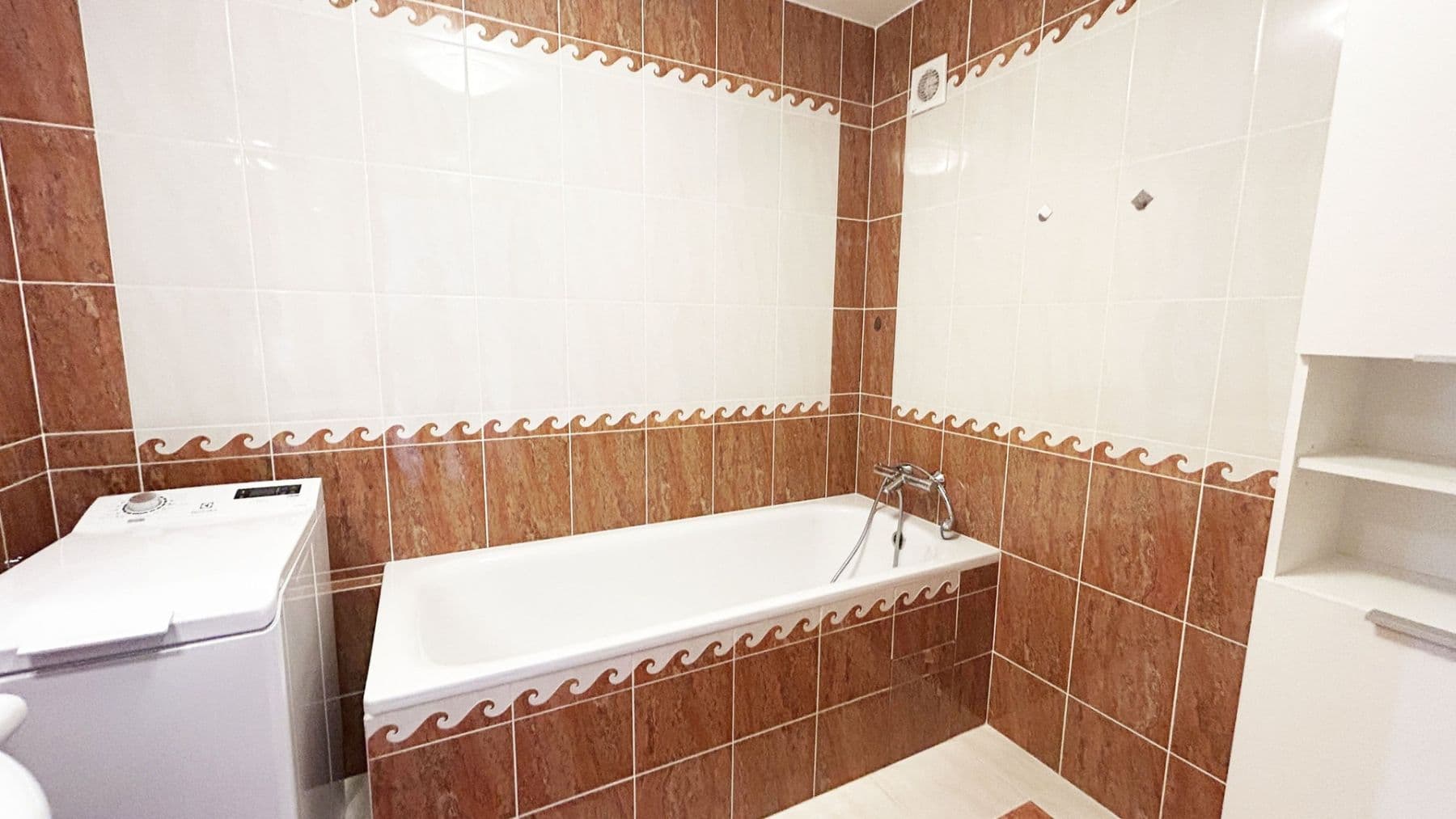 Prenájom bytu 3-izbový 66 m², Katovická, Praha, Praha Prenájom bytu 3-izbový 66 m², Katovická, Praha, Praha