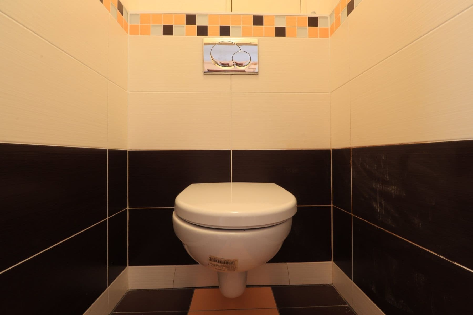 Prenájom bytu 3-izbový 70 m², Benkova, Praha, Praha Prenájom bytu 3-izbový 70 m², Benkova, Praha, Praha