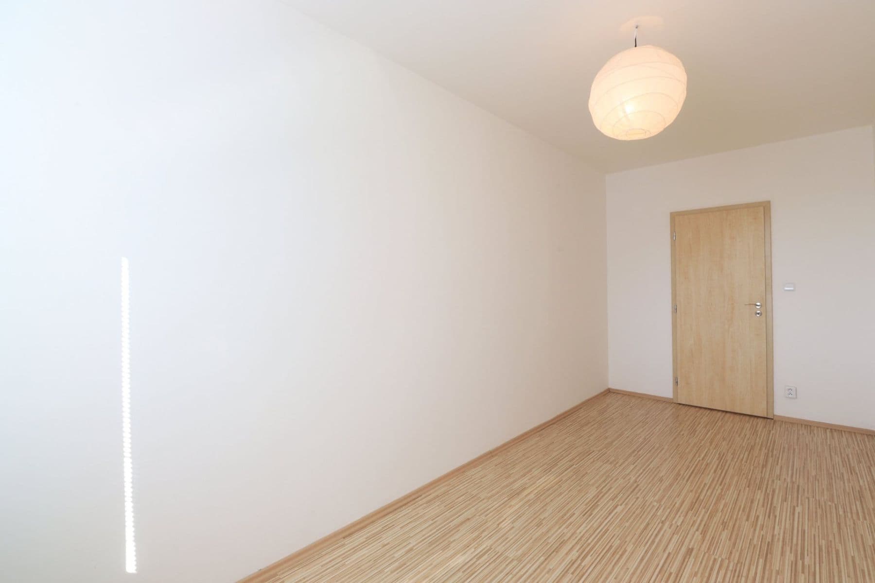 Prenájom bytu 3-izbový 70 m², Benkova, Praha, Praha Prenájom bytu 3-izbový 70 m², Benkova, Praha, Praha