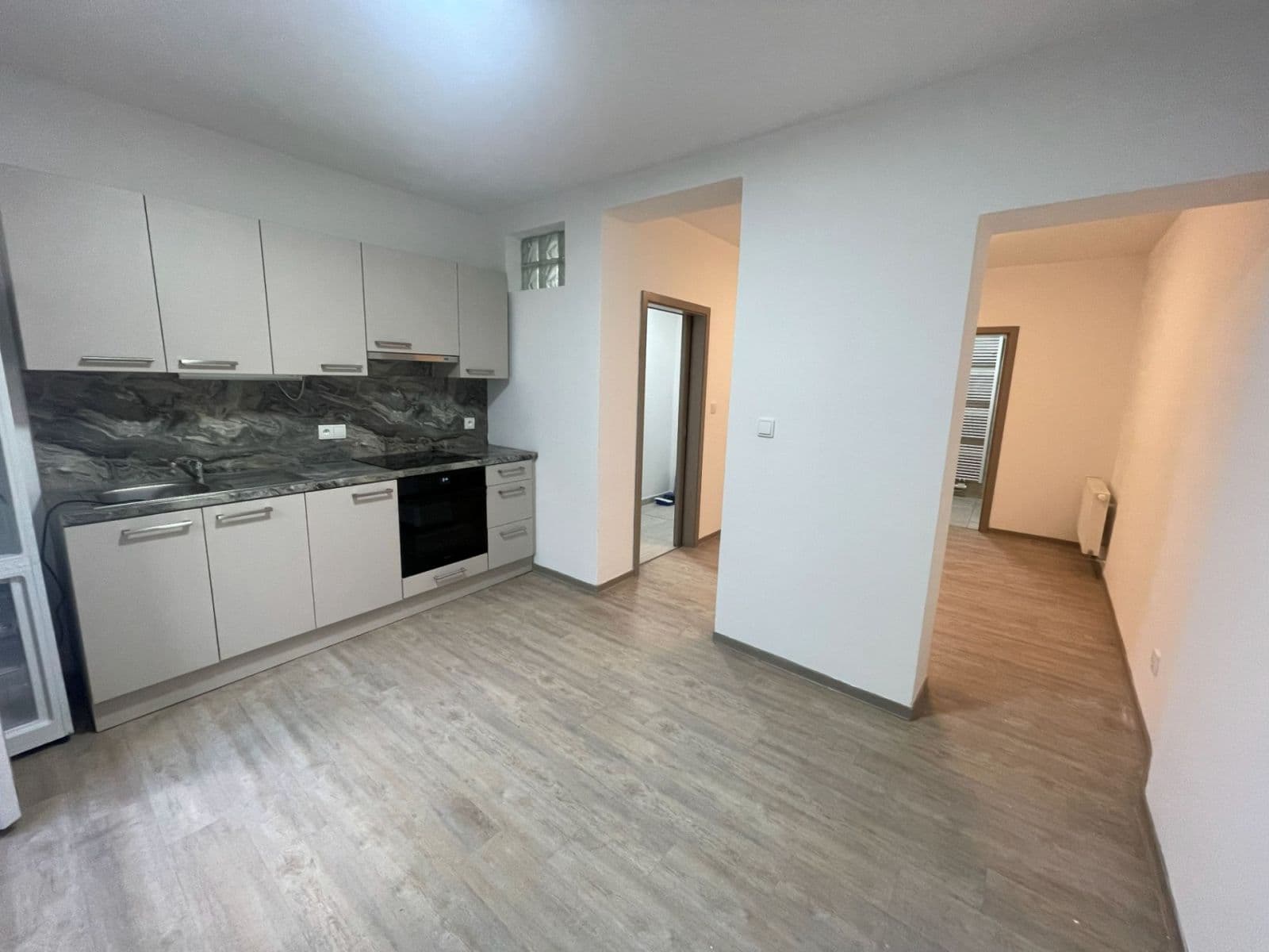 Prenájom bytu 1-izbový 30 m², Dačického, Brno, Jihomoravský kraj Prenájom bytu 1-izbový 30 m², Dačického, Brno, Jihomoravský kraj