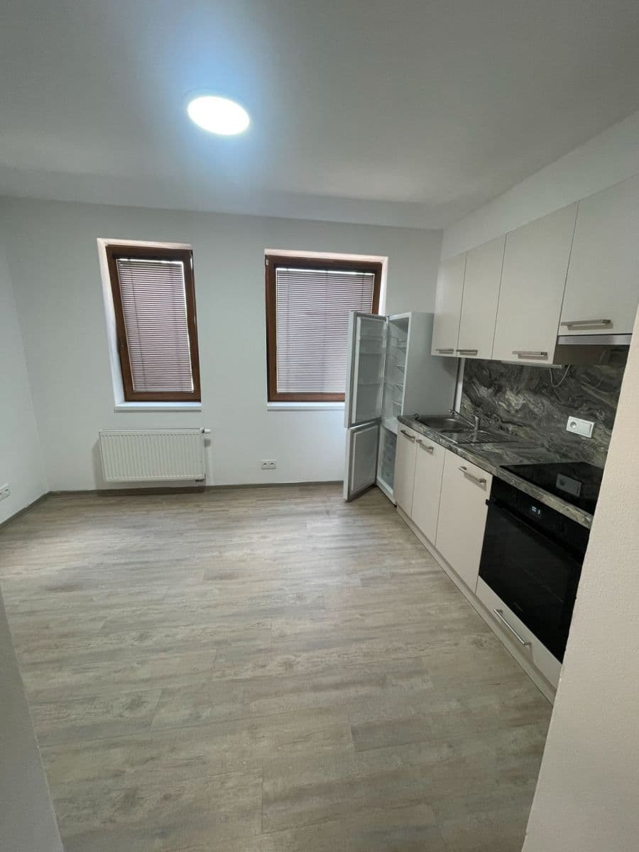 Prenájom bytu 1-izbový 30 m², Dačického, Brno, Jihomoravský kraj Prenájom bytu 1-izbový 30 m², Dačického, Brno, Jihomoravský kraj