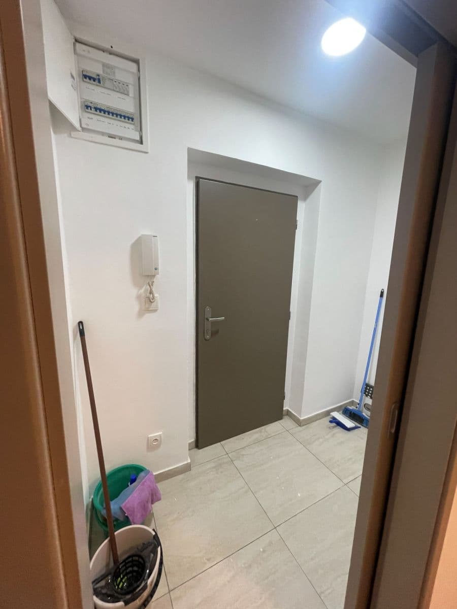 Prenájom bytu 1-izbový 30 m², Dačického, Brno, Jihomoravský kraj Prenájom bytu 1-izbový 30 m², Dačického, Brno, Jihomoravský kraj