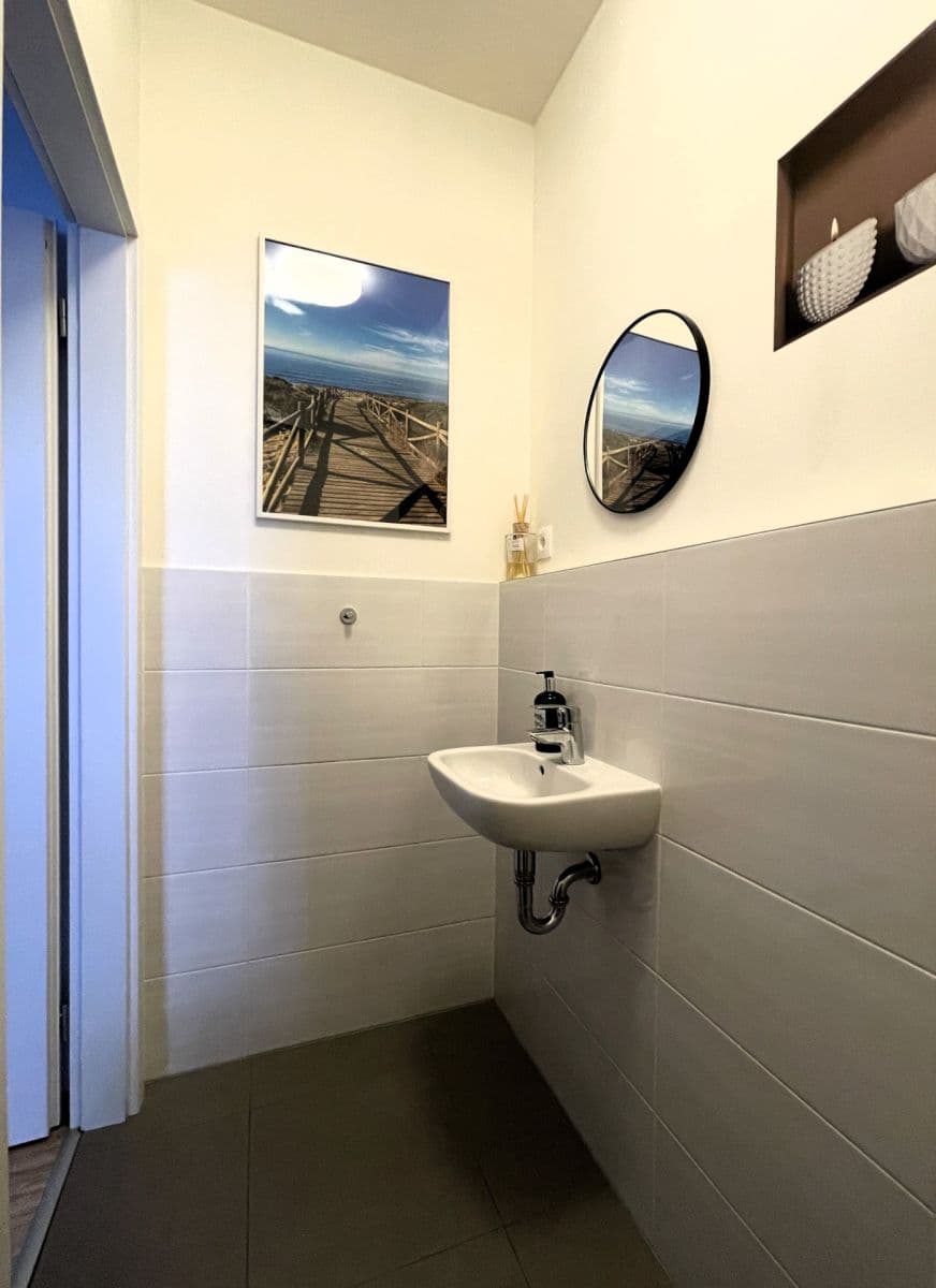 Predaj bytu 3-izbový 83 m², V Zahrádkách, Praha, Praha Predaj bytu 3-izbový 83 m², V Zahrádkách, Praha, Praha