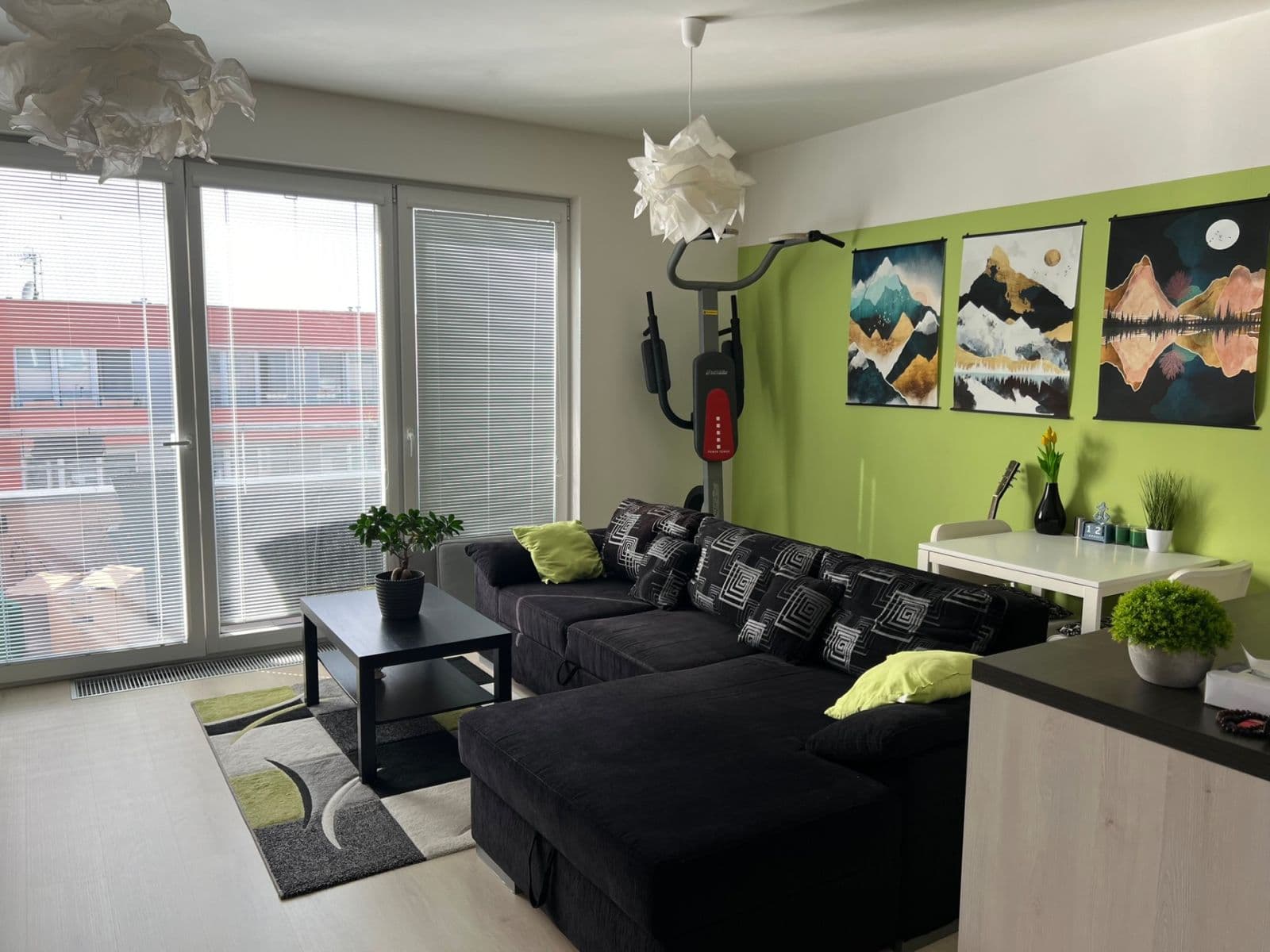 Predaj bytu 2-izbový 57 m², Hlučkova, Praha, Praha Predaj bytu 2-izbový 57 m², Hlučkova, Praha, Praha