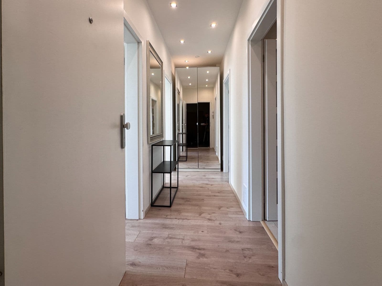 Prenájom bytu 3-izbový 92 m², Jana Zajíce, Praha, Praha Prenájom bytu 3-izbový 92 m², Jana Zajíce, Praha, Praha