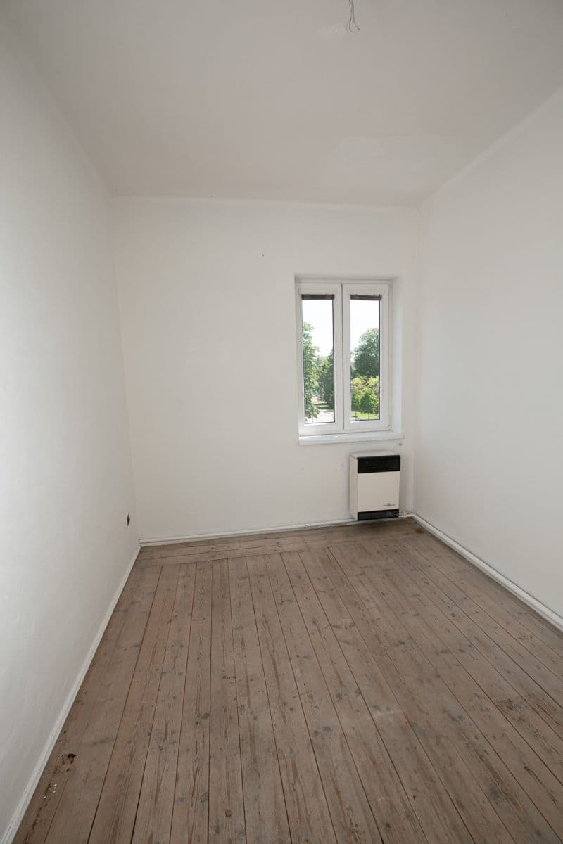 Predaj bytu 2-izbový 54 m², Zborovské náměstí, Pardubice, Pardubický kraj Predaj bytu 2-izbový 54 m², Zborovské náměstí, Pardubice, Pardubický kraj