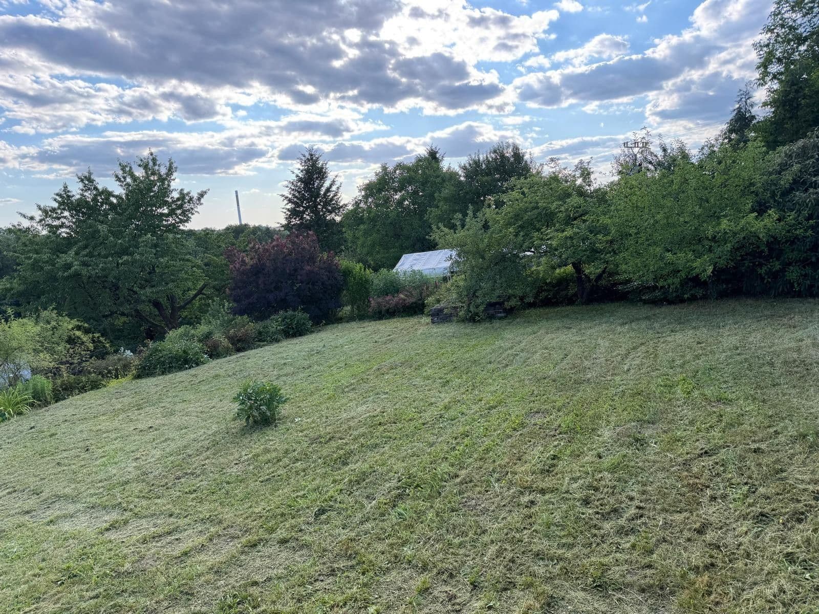 Predaj rekreačného objektu 800 m², pozemok 799 m², 298, Dobruška, Královéhradecký kraj Predaj rekreačného objektu 800 m², pozemok 799 m², 298, Dobruška, Královéhradecký kraj
