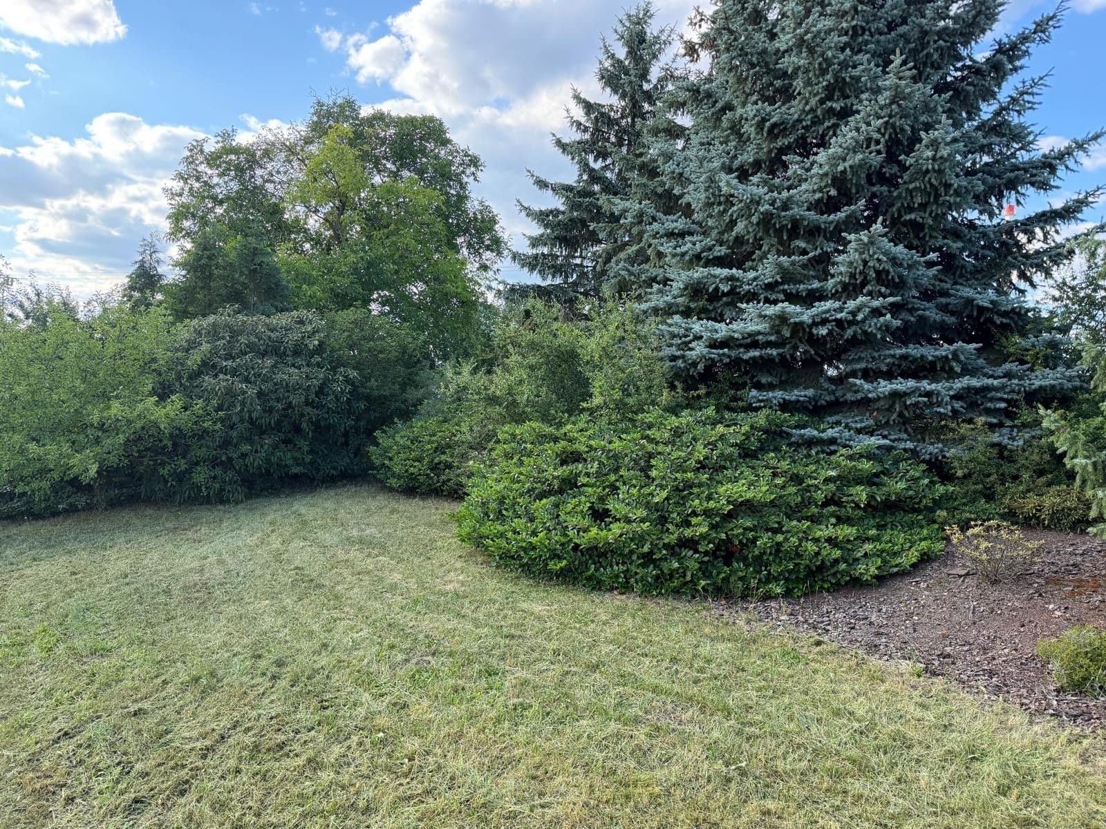 Predaj rekreačného objektu 800 m², pozemok 799 m², 298, Dobruška, Královéhradecký kraj Predaj rekreačného objektu 800 m², pozemok 799 m², 298, Dobruška, Královéhradecký kraj