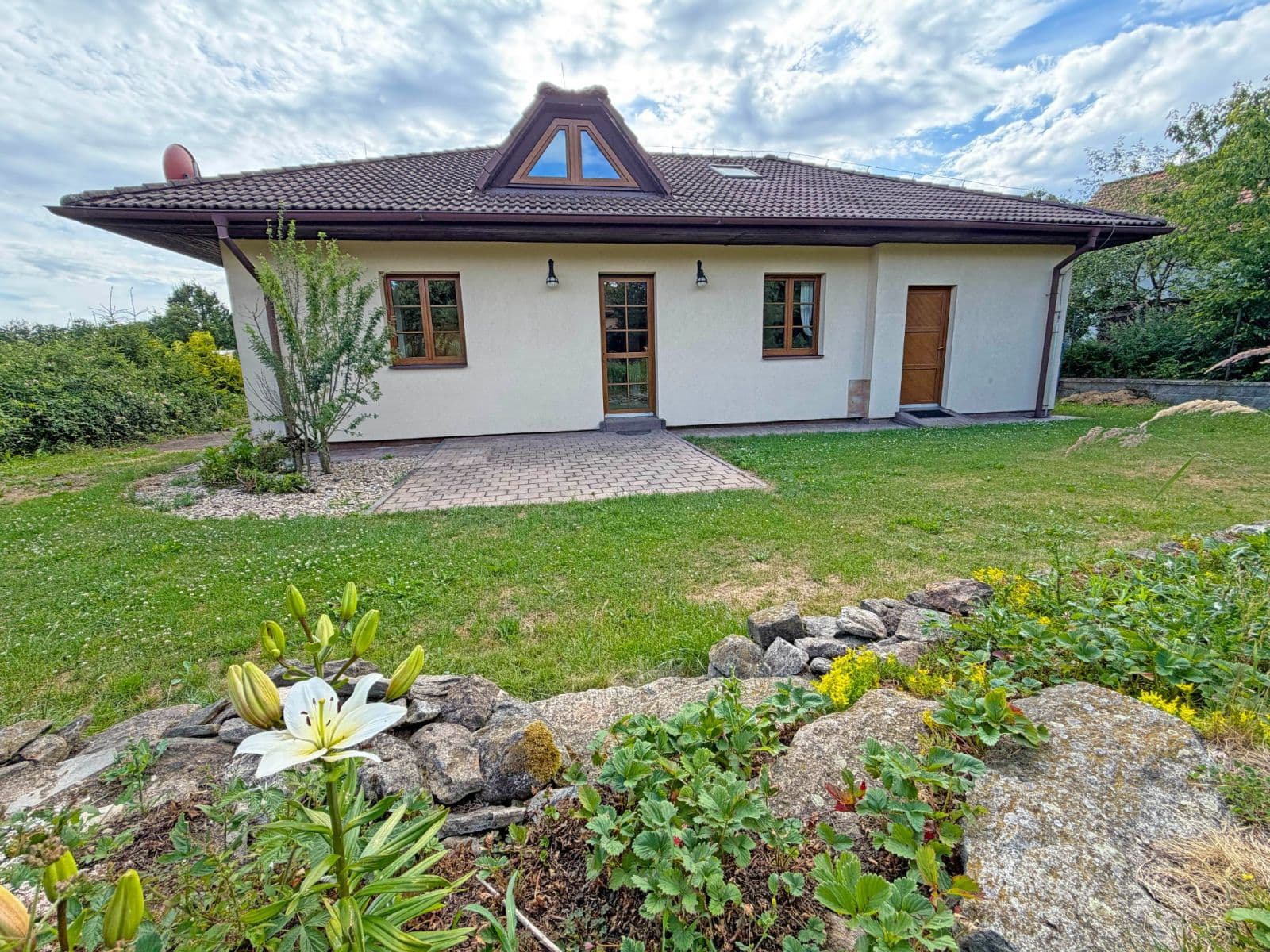Predaj domu 180 m², pozemok 900 m², Zhoř, Kraj Vysočina Predaj domu 180 m², pozemok 900 m², Zhoř, Kraj Vysočina