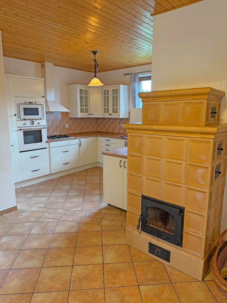 Predaj domu 180 m², pozemok 900 m², Zhoř, Kraj Vysočina Predaj domu 180 m², pozemok 900 m², Zhoř, Kraj Vysočina