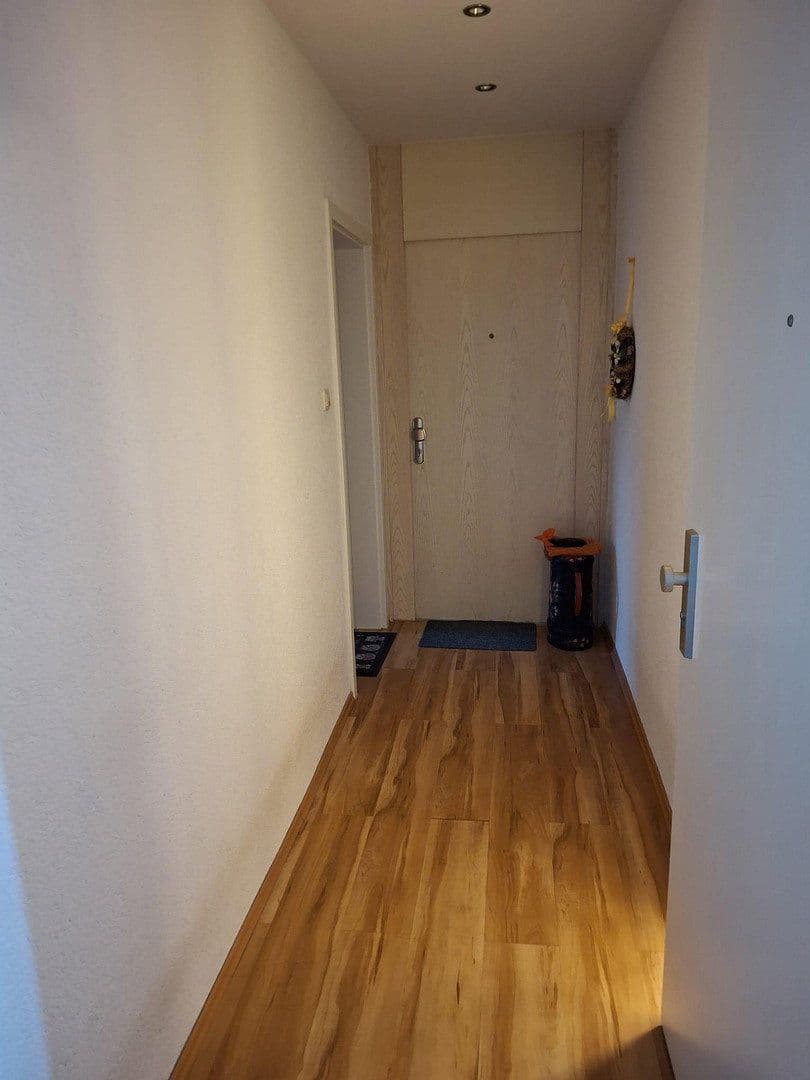 Prenájom bytu 1-izbový 17 m², R7, Mannheim, Bádensko-Wurttembersko Prenájom bytu 1-izbový 17 m², R7, Mannheim, Bádensko-Wurttembersko