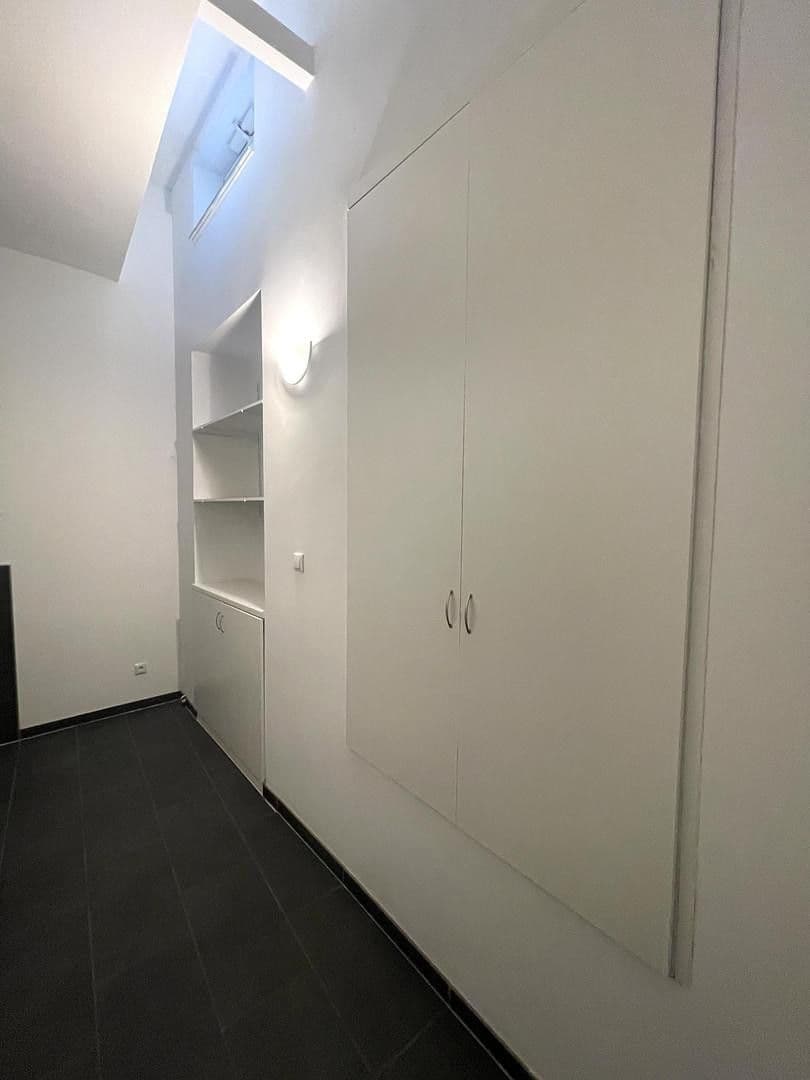 Prenájom bytu 3-izbový 90 m², Aachen, Severné Porýnie - Westfálsko Prenájom bytu 3-izbový 90 m², Aachen, Severné Porýnie - Westfálsko
