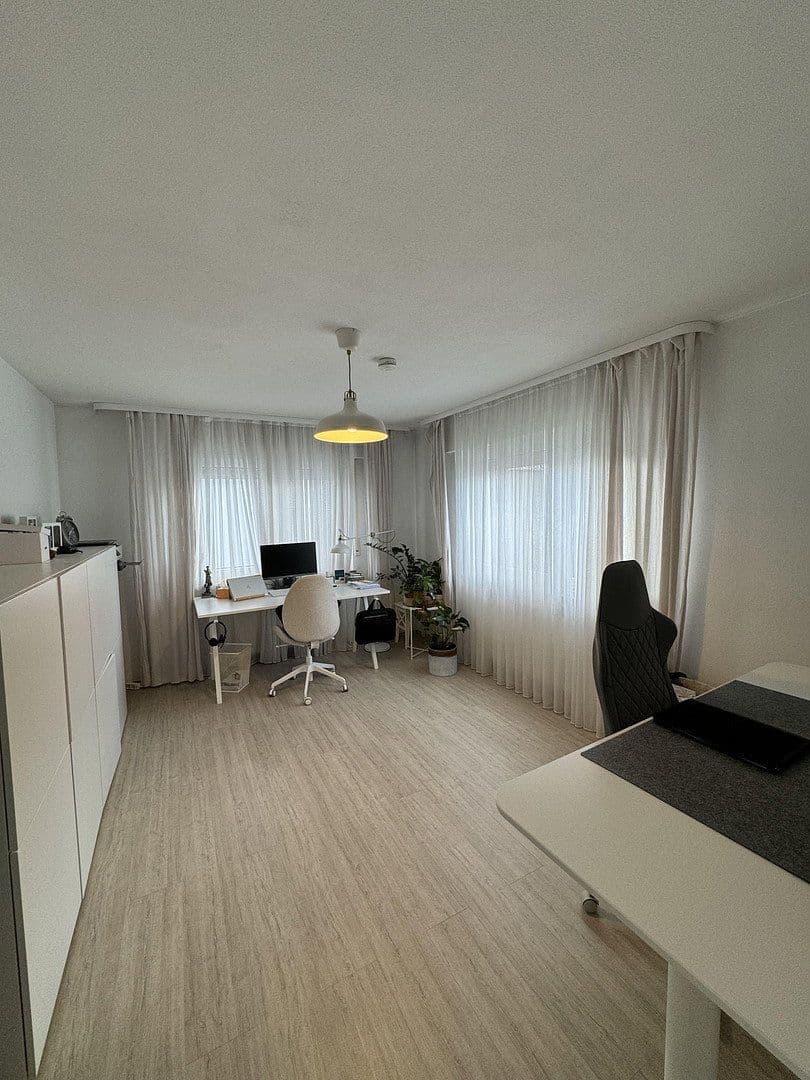 Predaj bytu 3-izbový 90 m², Mörikestrasse 16, Ehningen, Bádensko-Wurttembersko Predaj bytu 3-izbový 90 m², Mörikestrasse 16, Ehningen, Bádensko-Wurttembersko
