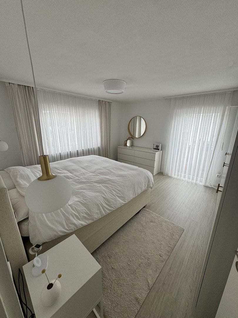 Predaj bytu 3-izbový 90 m², Mörikestrasse 16, Ehningen, Bádensko-Wurttembersko Predaj bytu 3-izbový 90 m², Mörikestrasse 16, Ehningen, Bádensko-Wurttembersko