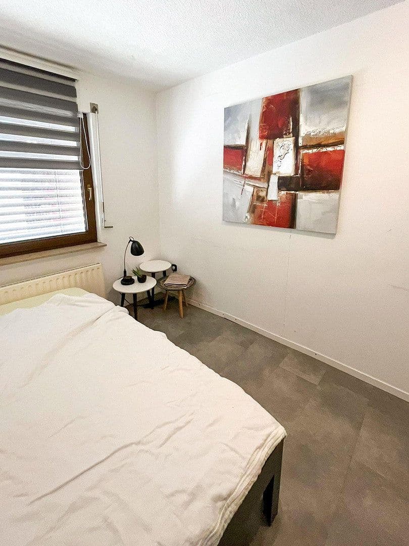 Prenájom bytu 3-izbový 33 m², Urbanstraße 18, Plochingen, Bádensko-Wurttembersko Prenájom bytu 3-izbový 33 m², Urbanstraße 18, Plochingen, Bádensko-Wurttembersko